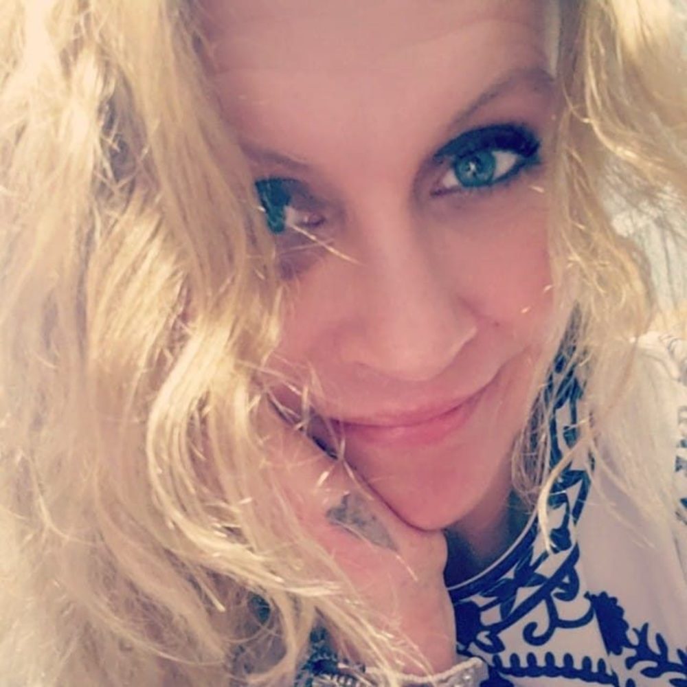 Meet your Posher, Meaghan